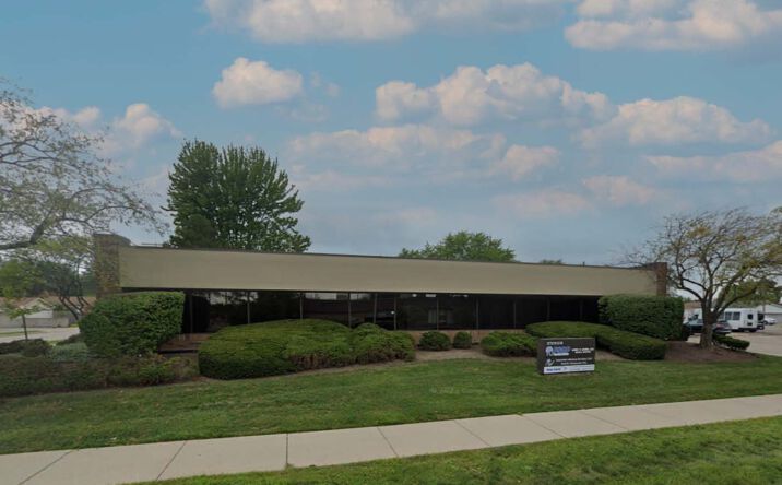Pictures of Office property located at 25509 Kelly Rd, Roseville, MI 48066 for sales - image #1