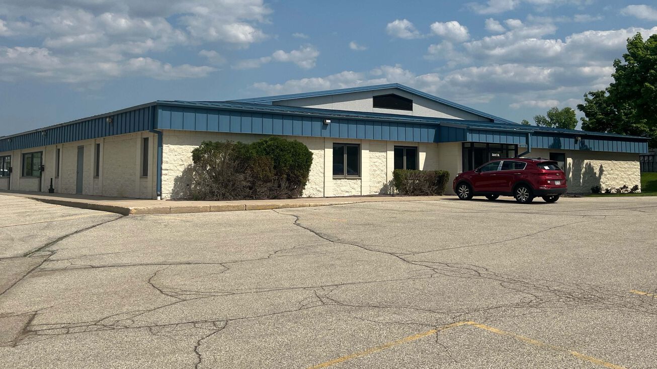 2847 Buell Dr, East Troy, WI 53120 - Office Property for Sale - 2847 ...