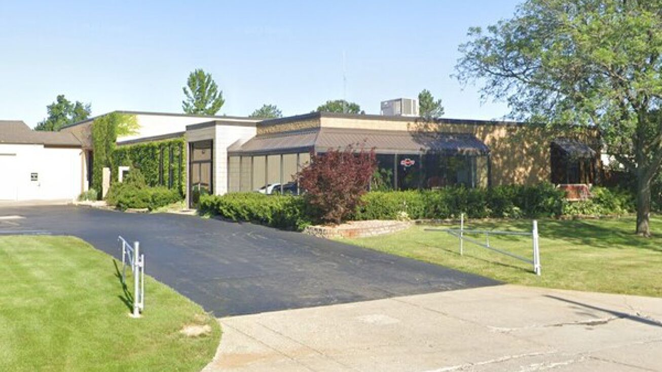 8040 S Jennings Rd, Swartz Creek, MI 48473