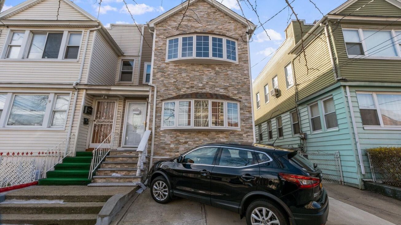 17916 90th Avenue, Jamaica, NY 11432