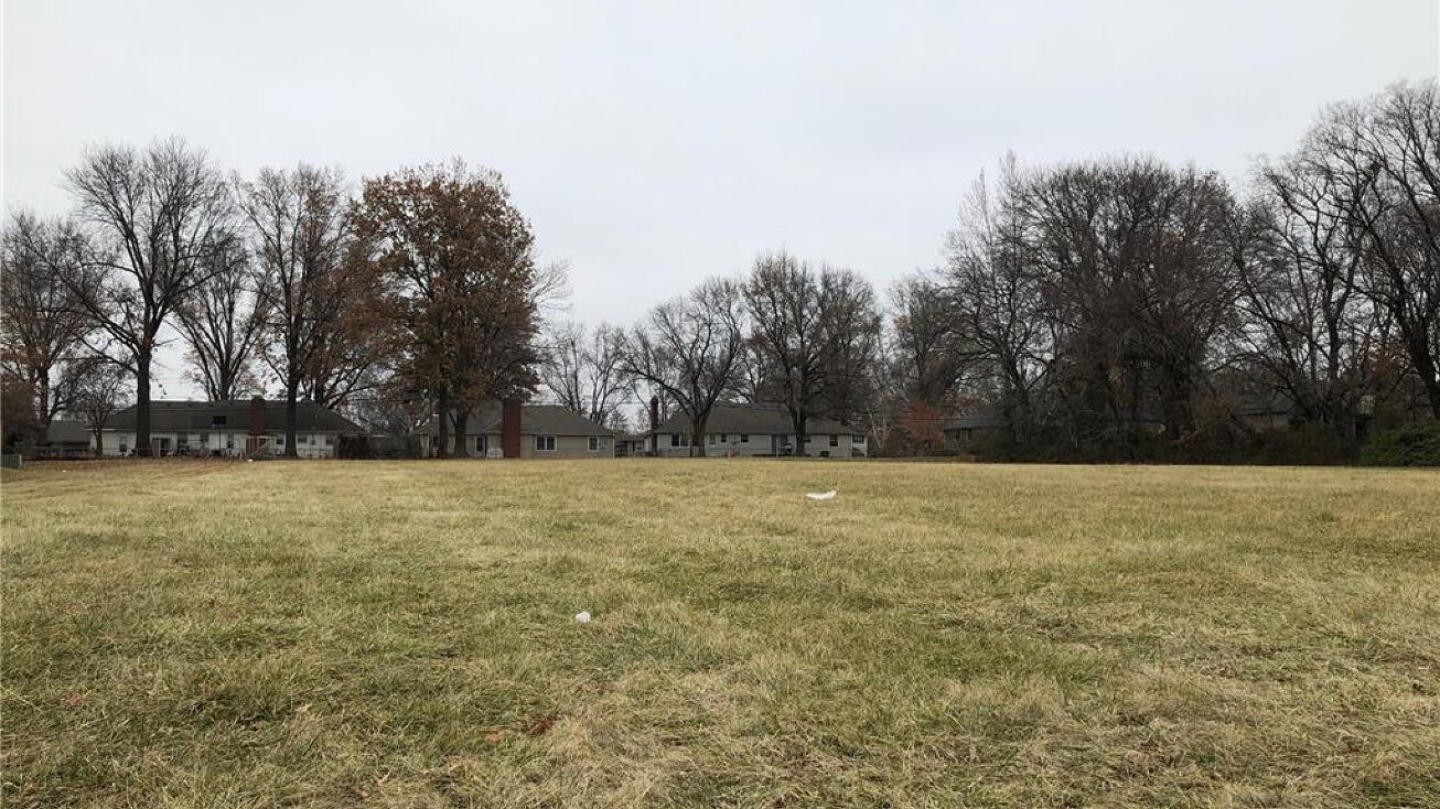 87th Street and Raytown Road, Raytown, MO 64138