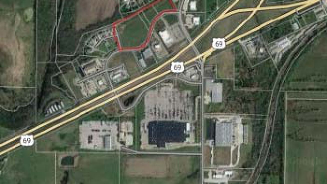 Vintage Dr, Excelsior Springs, MO 64024