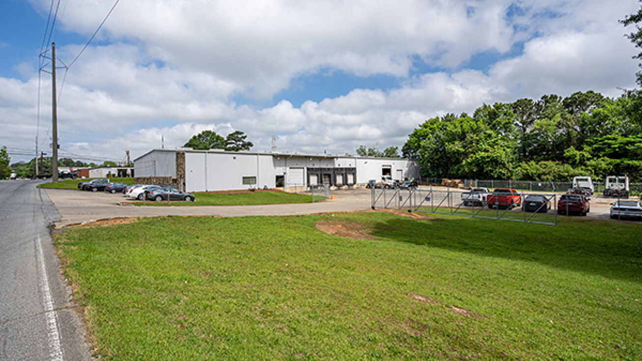 1812 Joy Lake Rd, Morrow, GA 30260