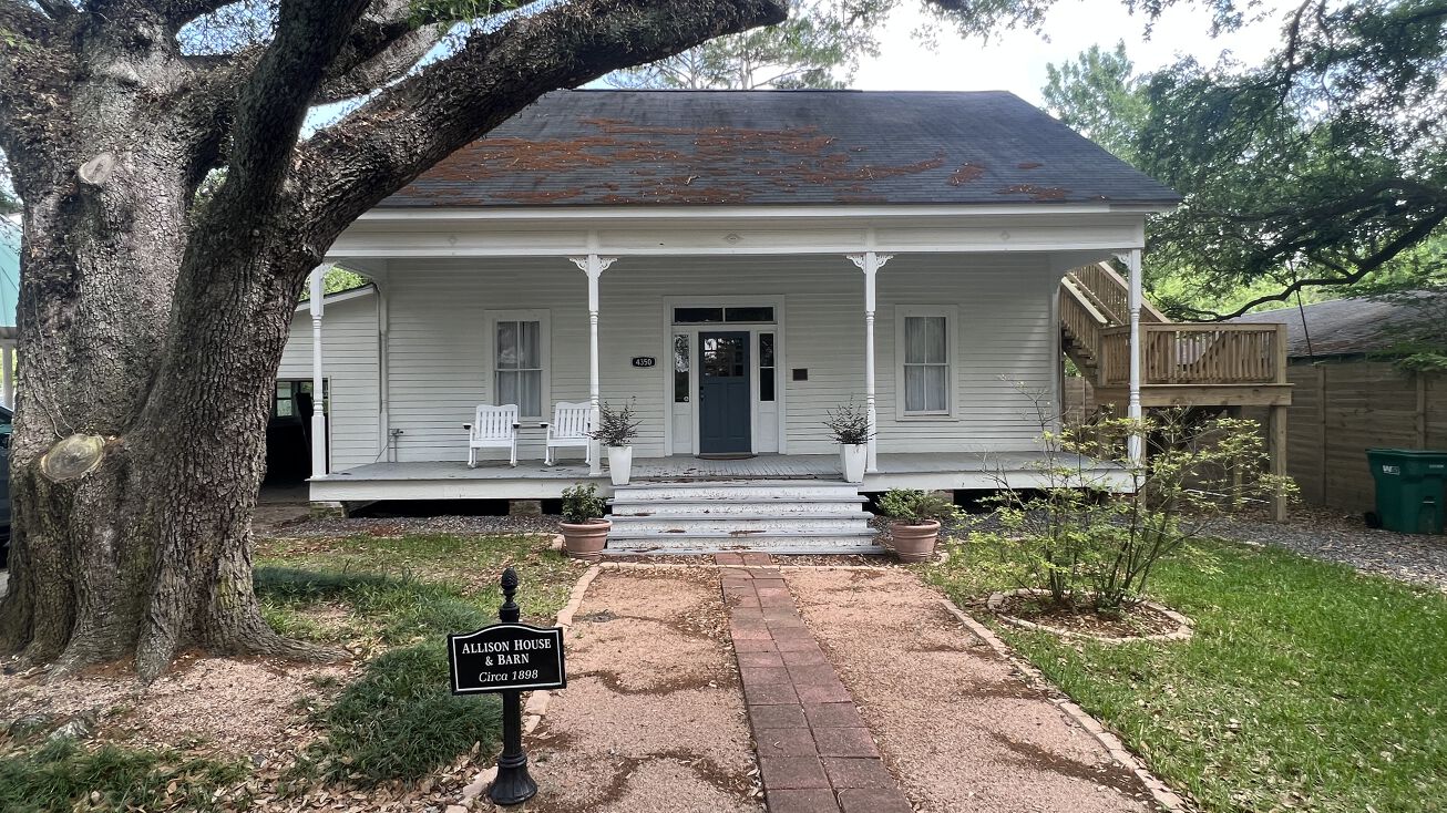 4350 Florida St, Zachary, LA 70791 Hospitality Property for Sale