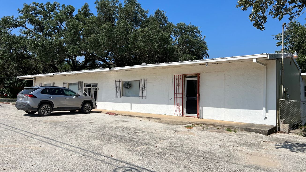 22745 TX16, Von Ormy, TX 78073 Mixed Use Property for Sale 22745