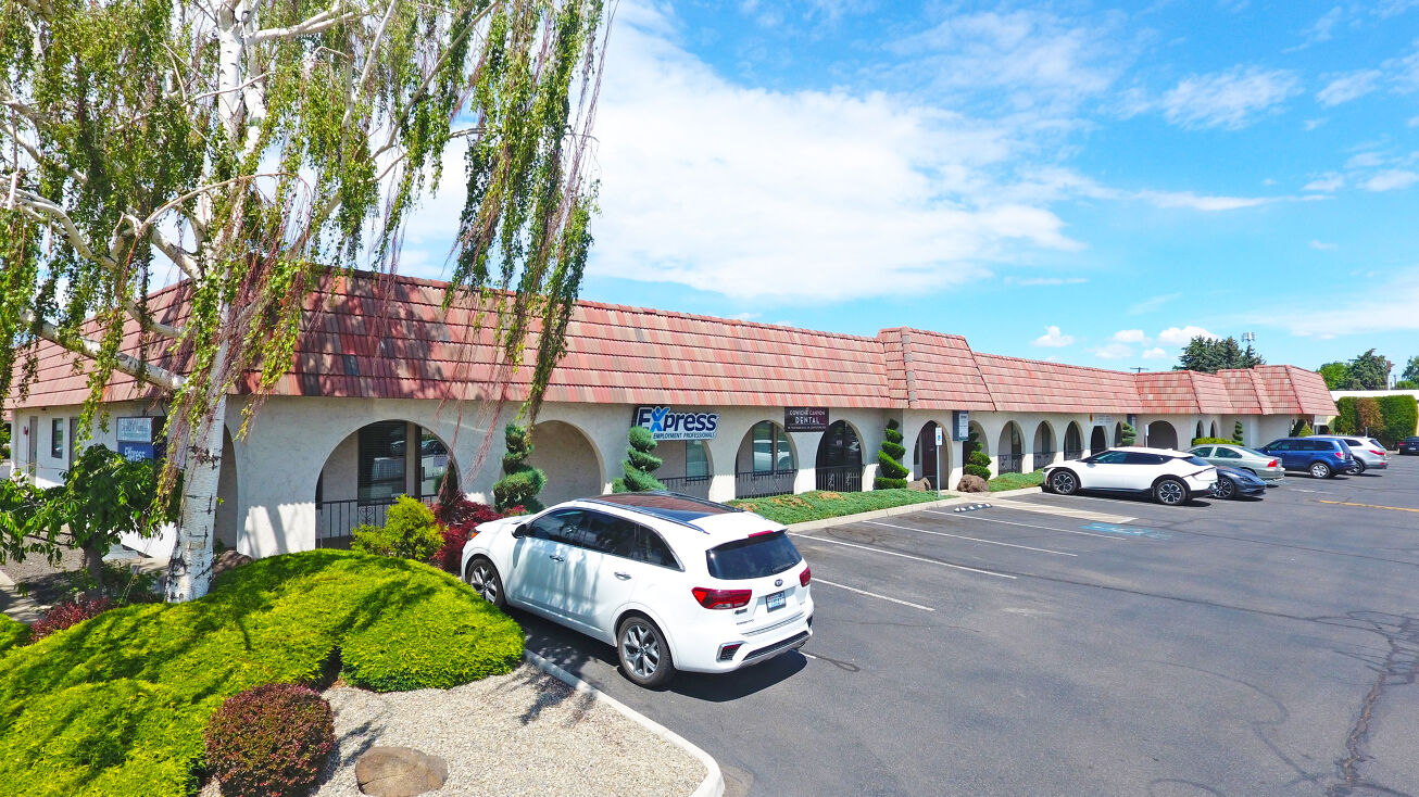 1021 S 40th Ave, Yakima, WA 98908 Office Property for Sale West