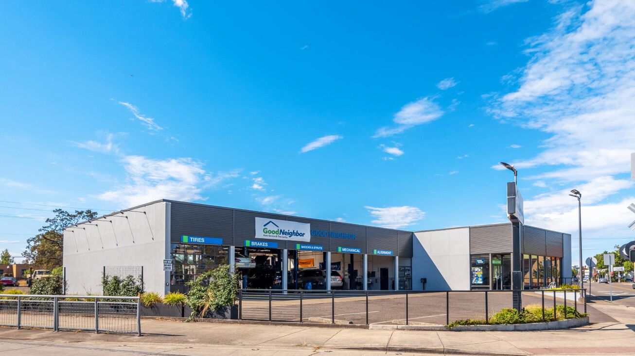 12100 SW Broadway St, Beaverton, OR 97005