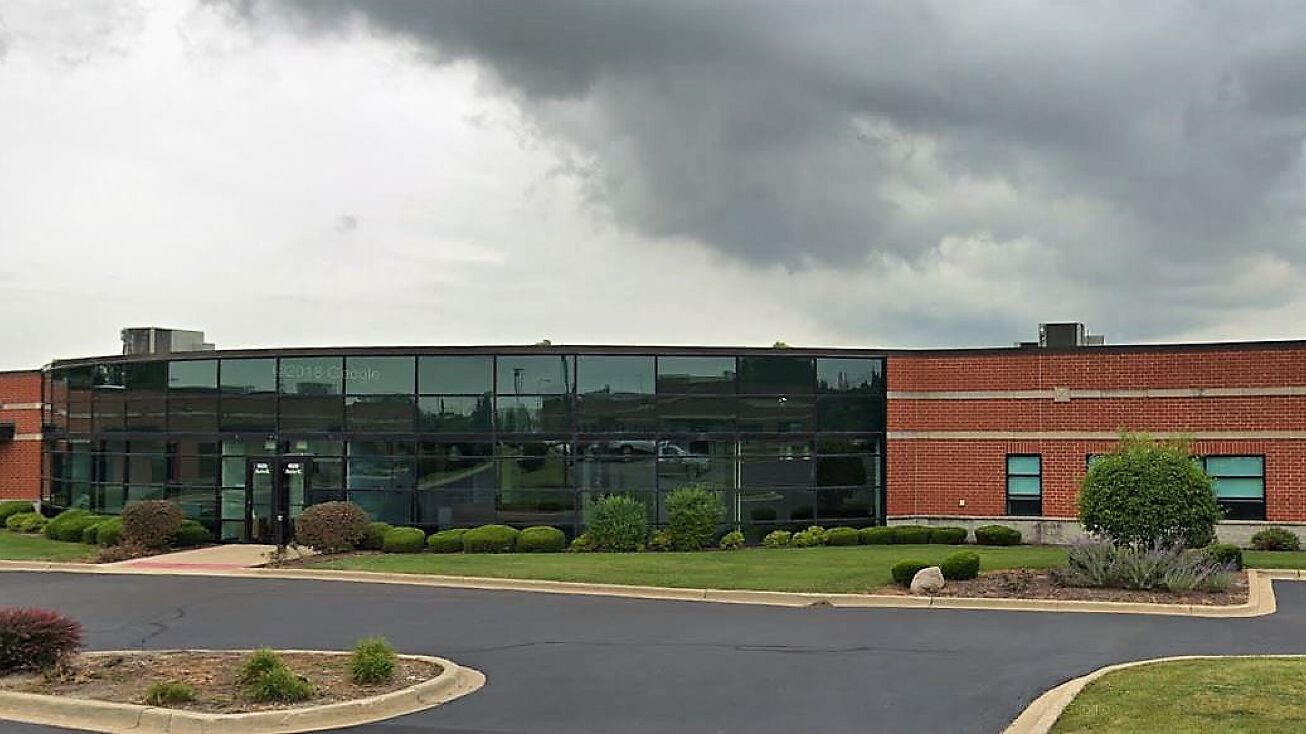 8525 183rd Pl, Tinley Park, IL 60487