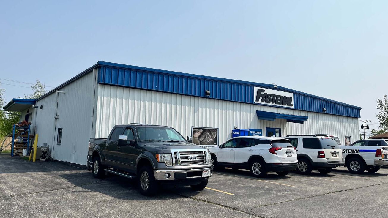 1211 Hobbs Dr, Delavan, WI 53115 Office Property for Sale 1211