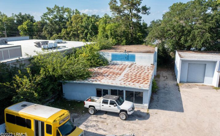 Pictures of Retail, Office, Industrial property located at 2749 Boundary St, Beaufort, SC 29906 for sales - image #1