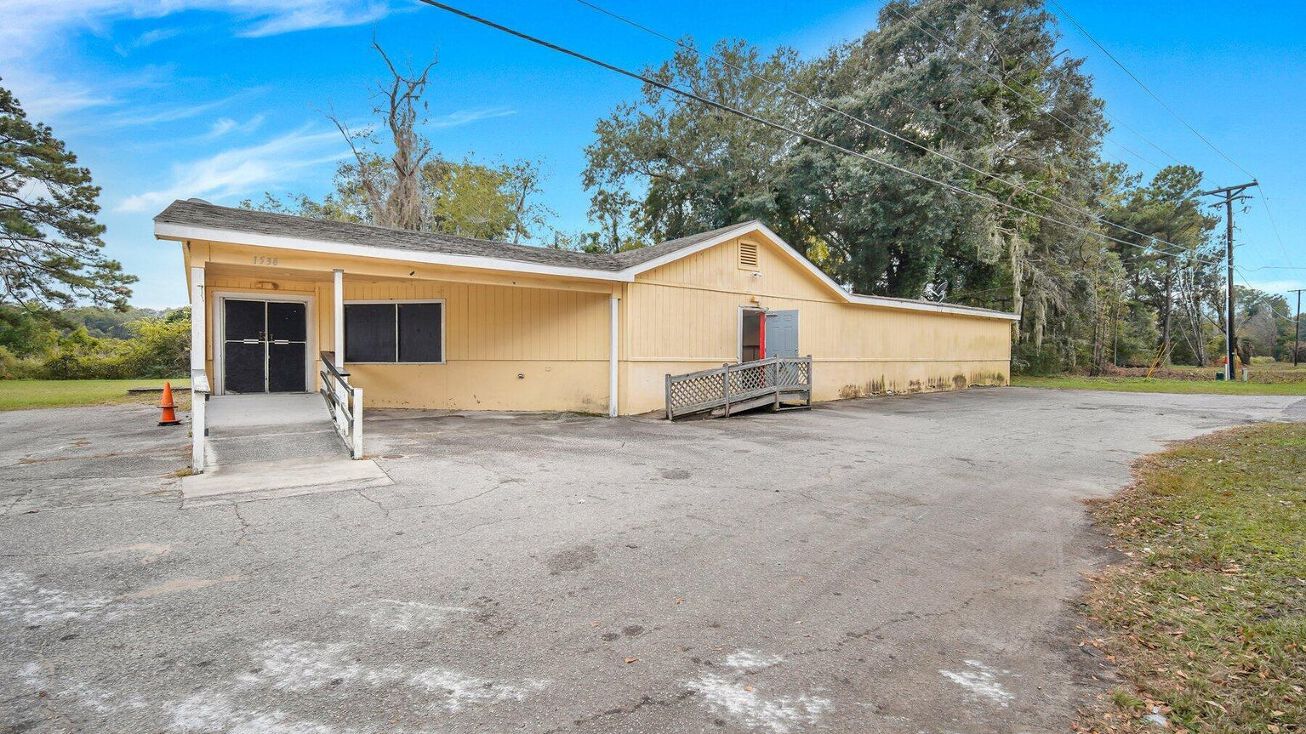 1534 Sea Island Pkwy, Saint Helena Island, SC 29920