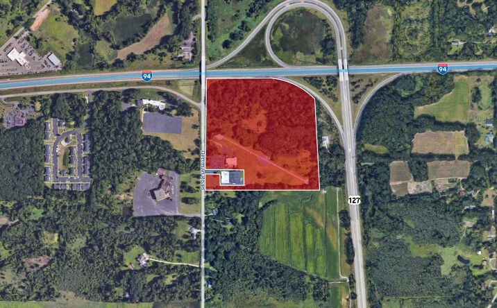 image of property at 2701 N DETTMAN RD Jackson MI 49201-8883