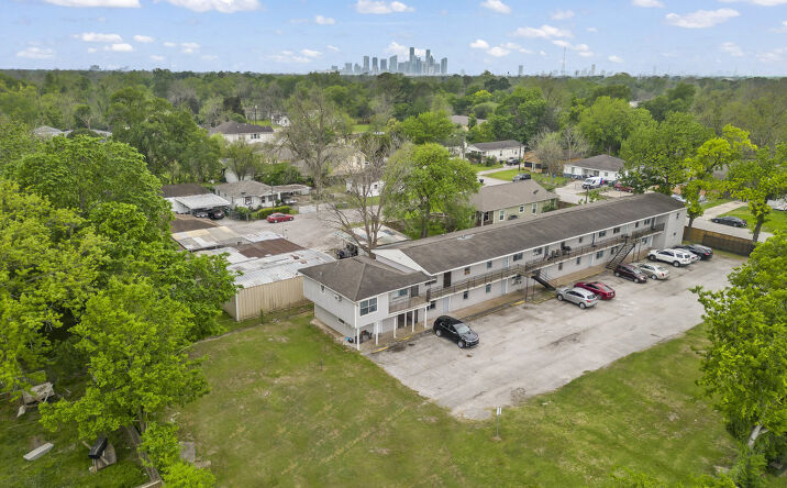 image of property at 4914 KASHMERE ST APT 14 Houston TX 77026-2891