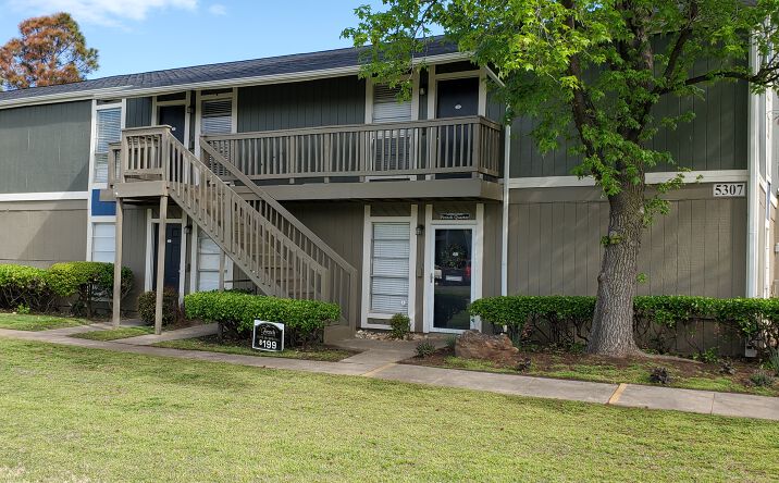 Pictures of Multifamily property located at 5307 E 47th Pl, Tulsa, OK 74135 for sales - image #1