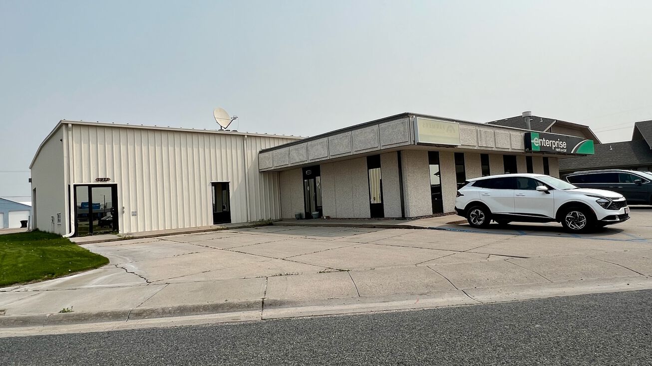 1919 Delta Dr, Scottsbluff, NE 69361