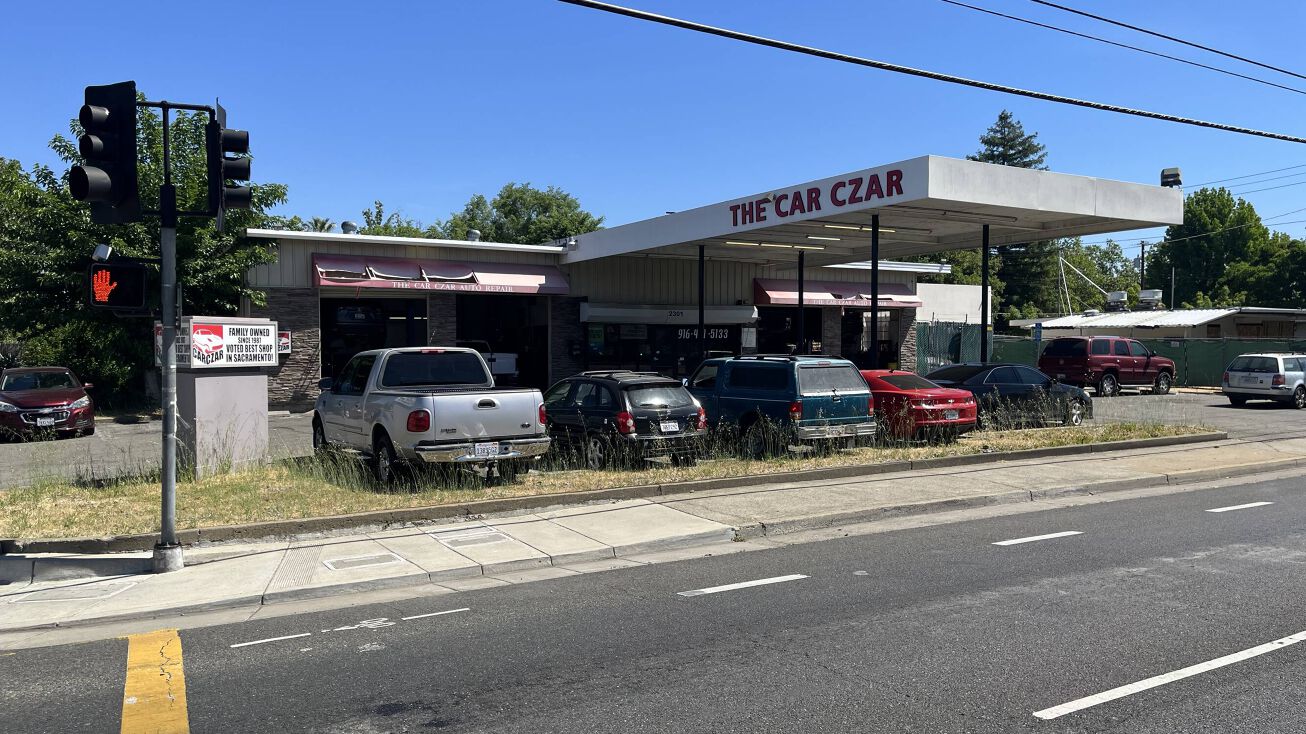 2301 El Camino Ave, Sacramento, CA 95821