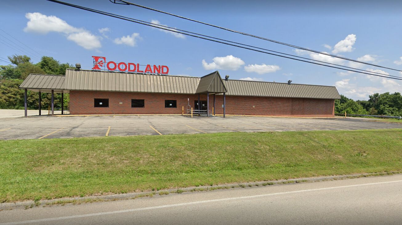 6047 National Pike, Grindstone, PA 15442