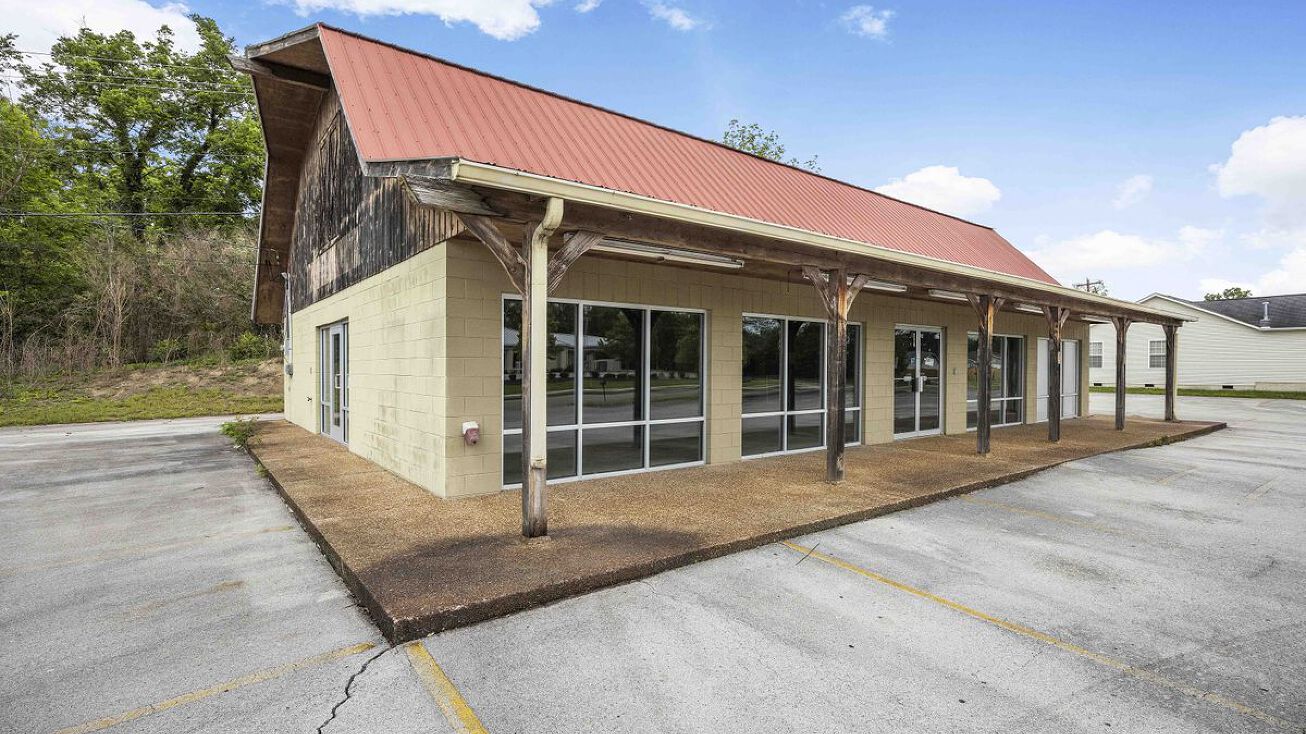 2726 Druid Hill Dr, Maryville, TN 37804