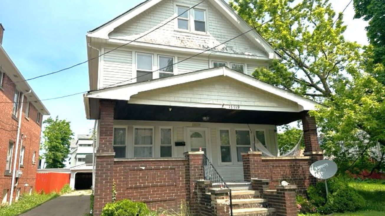 16119 Parkgrove Ave, Cleveland, OH 44110