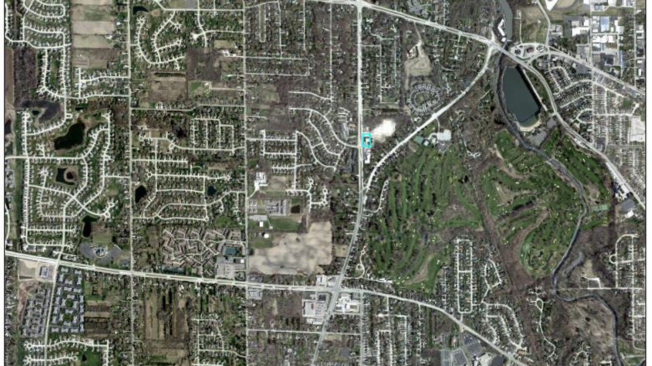 Pictures of Retail property located at 2121 Ole Davidson Rd, Racine, WI 53405 for sales - image #1