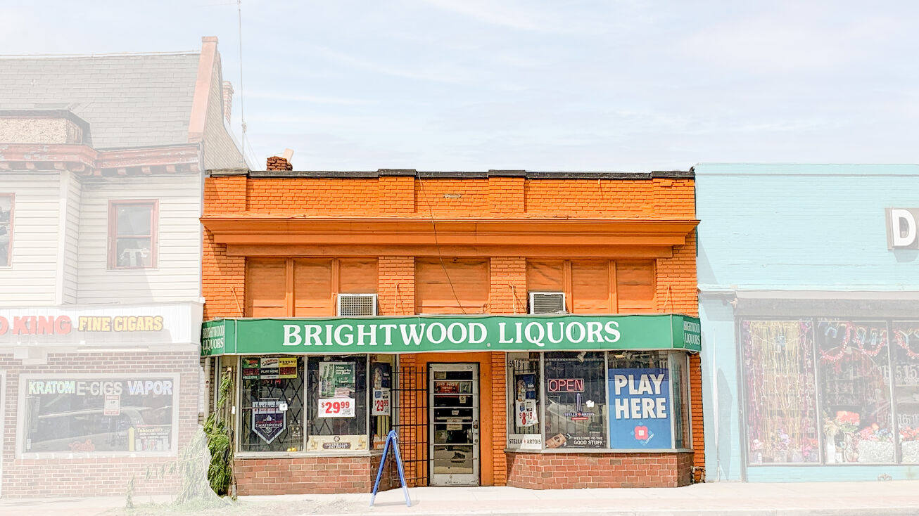 5916 Ave NW, Washington, DC 20011