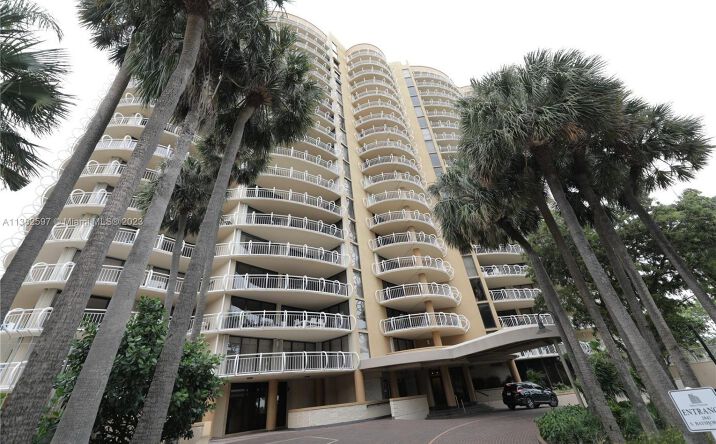 Pictures of Mixed Use property located at 2843 S Bayshore Dr # 2, Miami, FL 33133 for sales - image #1