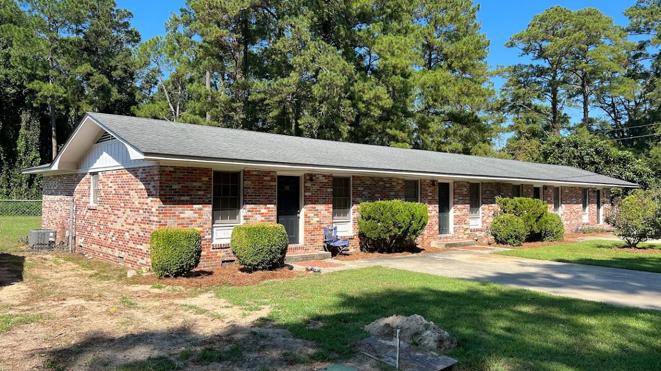 92 Dogwood Ln, Quinby, SC 29506