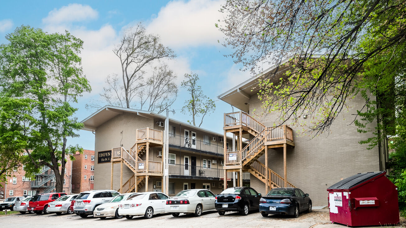 116 N 37th St, Omaha, NE 68131