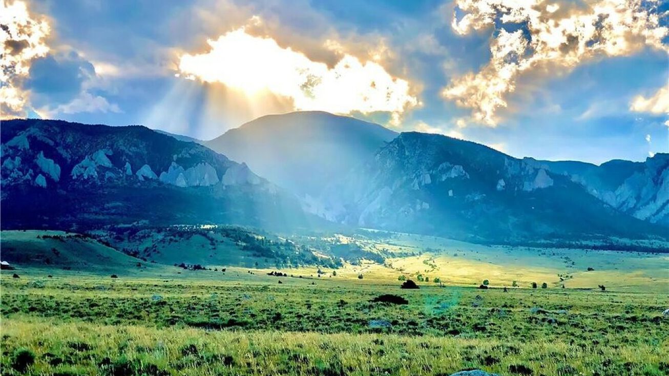 Tract 25 Horny Toad Trail S, Belfry, MT 59008