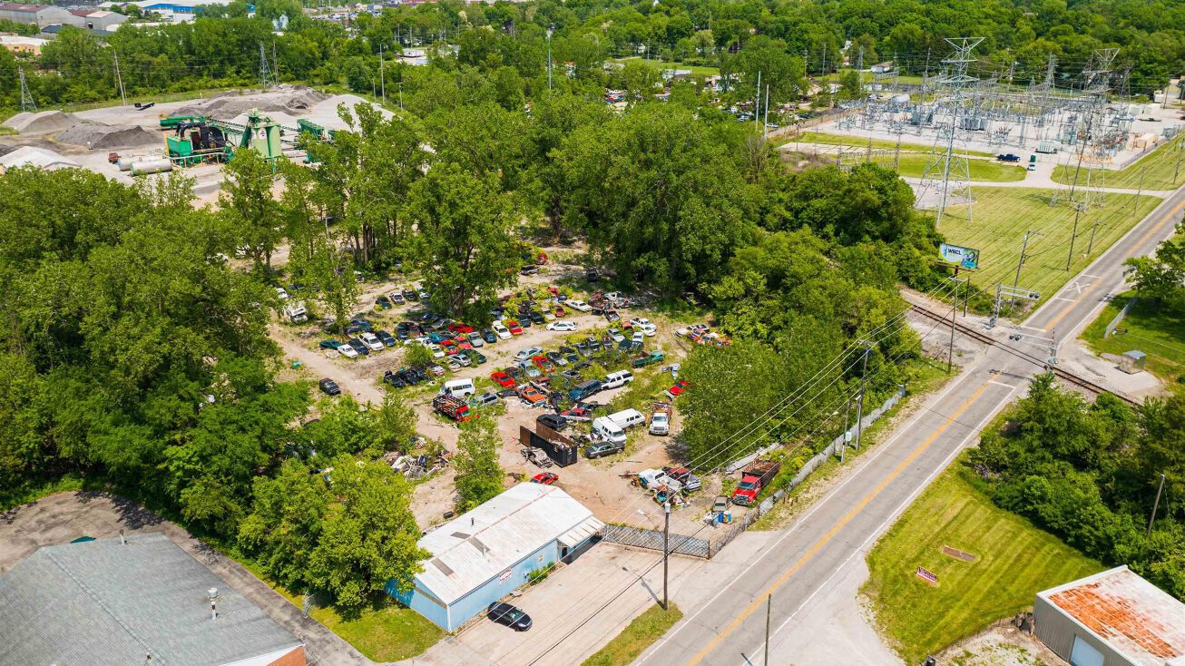 2712 Covington Road, Fort Wayne, IN 46802