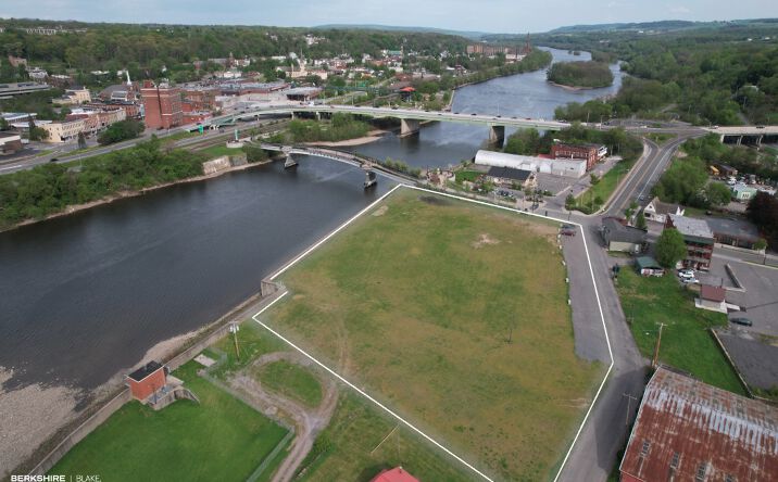 Pictures of Land property located at 21-41 Bridge St, Amsterdam, NY 12010 for sales - image #1