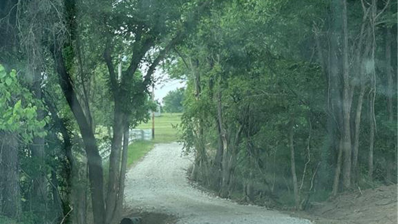 36401 E Bynum Spur Road E, Lone Jack, MO 64070