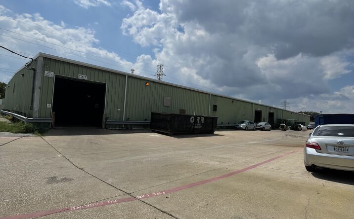 Pictures of Industrial property located at 228 Irby Ln., Dallas, TX 75061 for sales - image #1