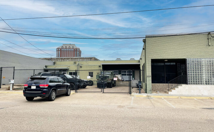 Pictures of Industrial property located at 2028-2032 Farrington St., Dallas, TX 75207 for sales - image #1