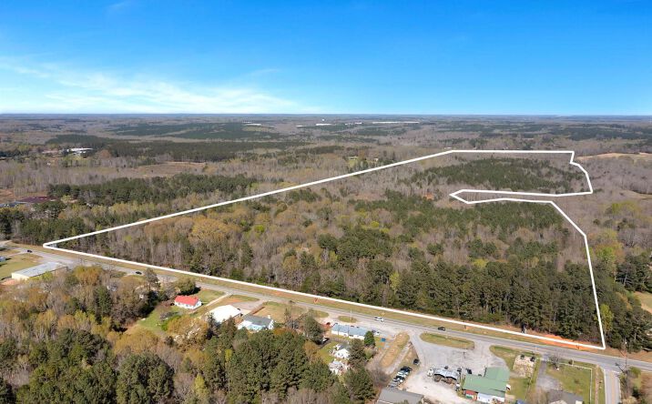 Pictures of Land property located at 1098 Church St, Laurens, SC 29360 for sales - image #1