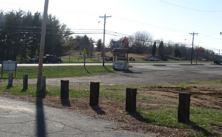 Pictures of Land property located at 10 Hillside Ct, Huntingtown, MD 20639 for sales - image #1