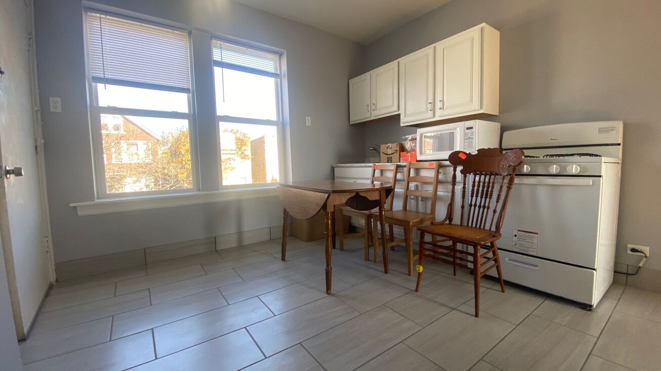 4035 S Richmond St, Chicago, IL 60632