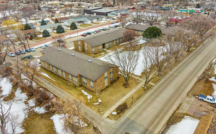 image of property at 418 W 15TH ST Yankton SD 57078