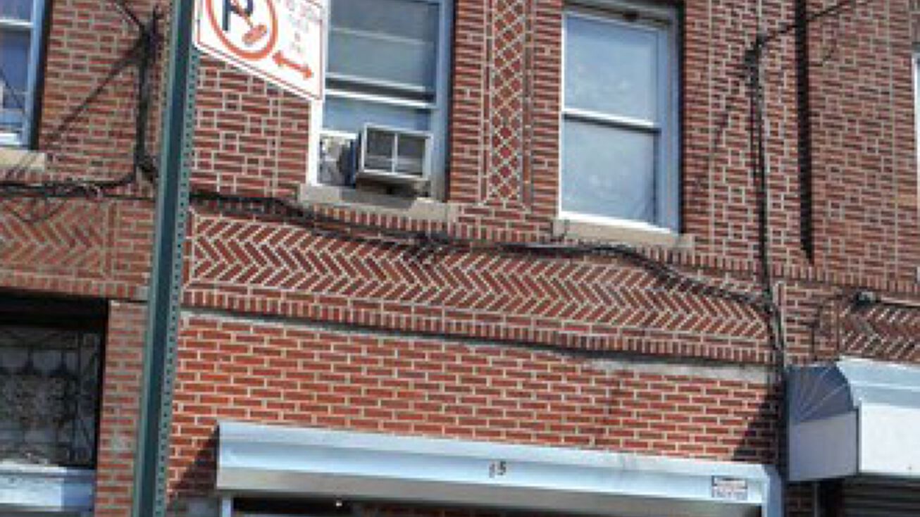 Pictures of Mixed Use property located at 85 Dumont Ave, Brooklyn, NY 11212 for sales - image #1