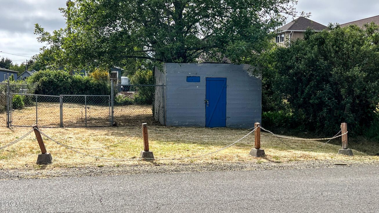 840 NE Mill St, Waldport, OR 97394 Special Purpose Property for Sale