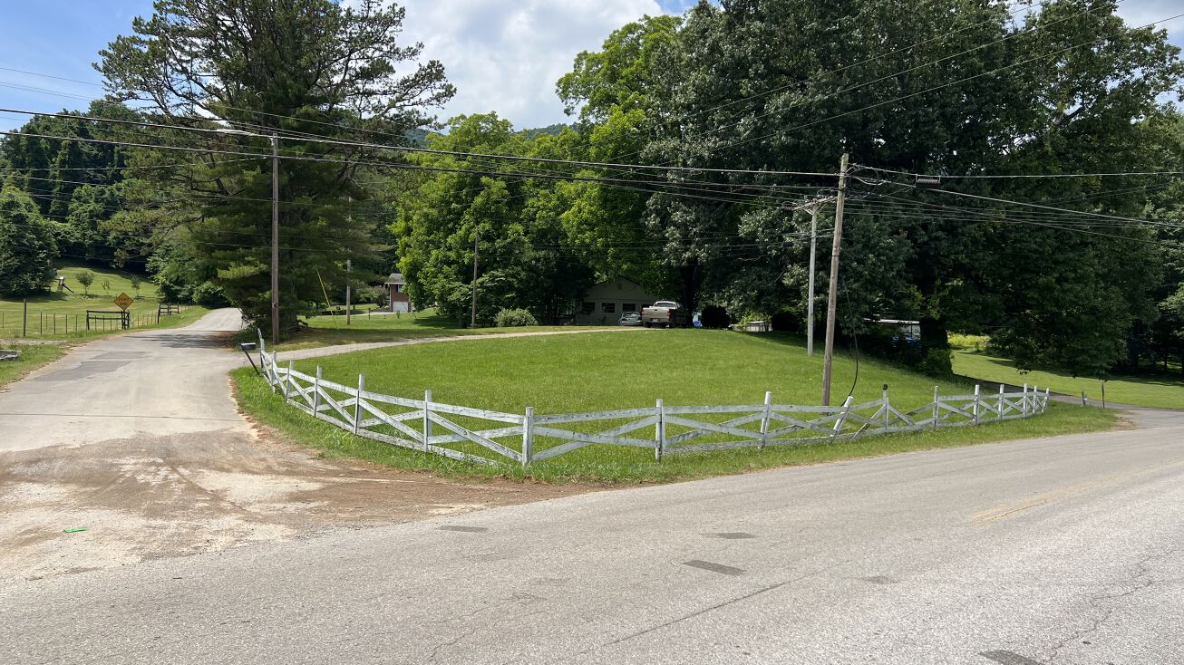 140 Neda Dr, South Pittsburg, TN 37380