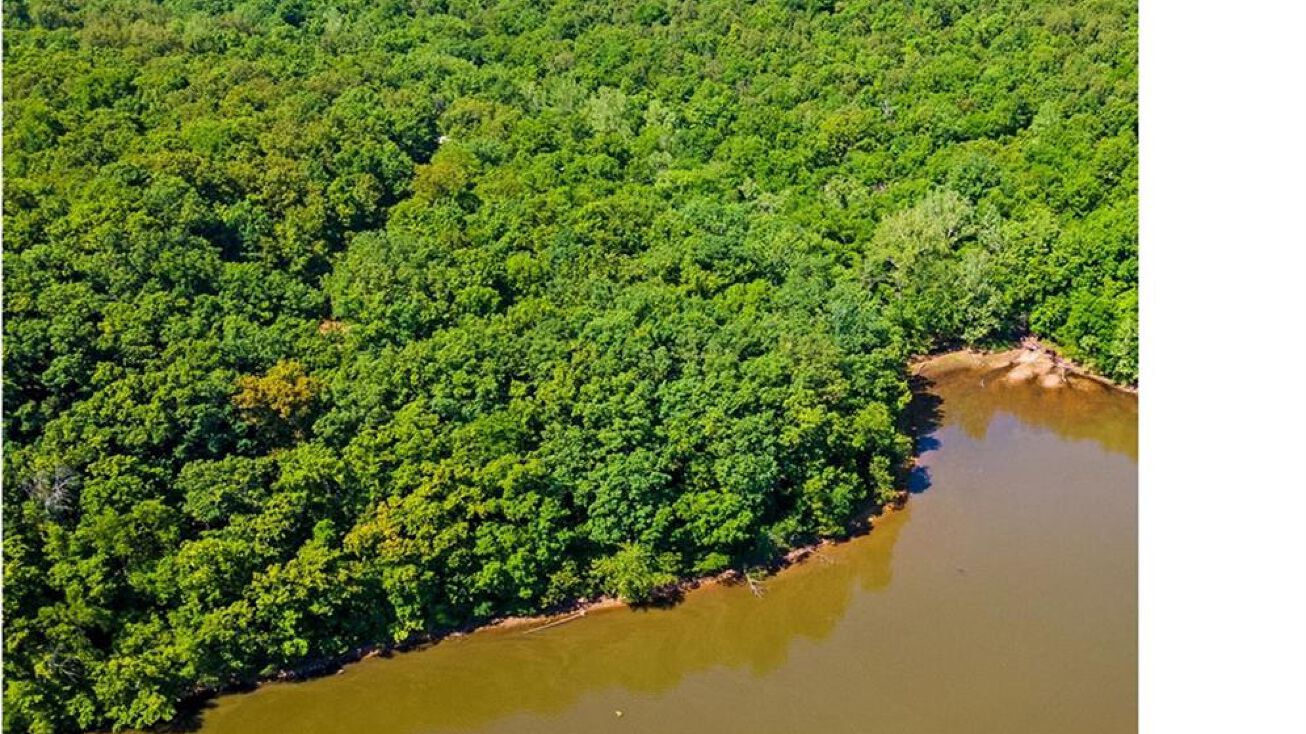 Gordon Place, Edwards, MO 65326 Land for Sale Gordon Place