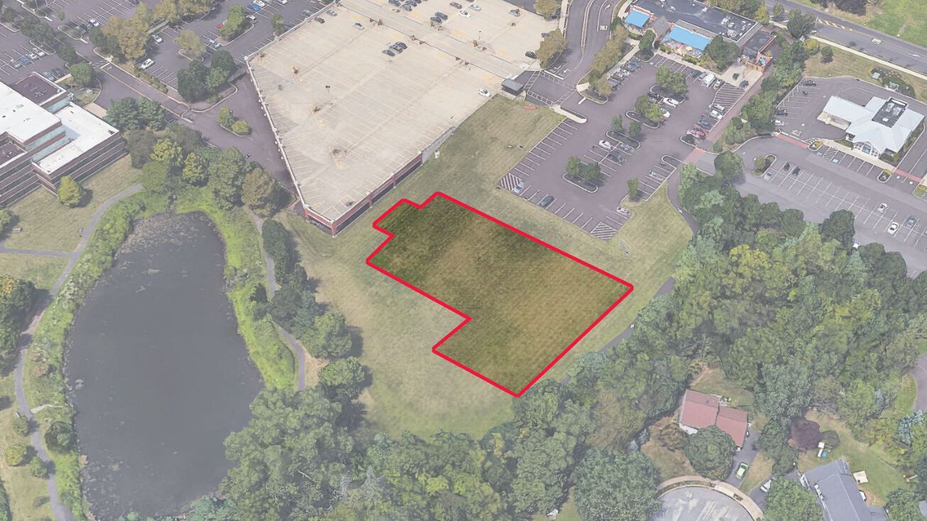 Sumneytown Pike, Lansdale, PA 19446