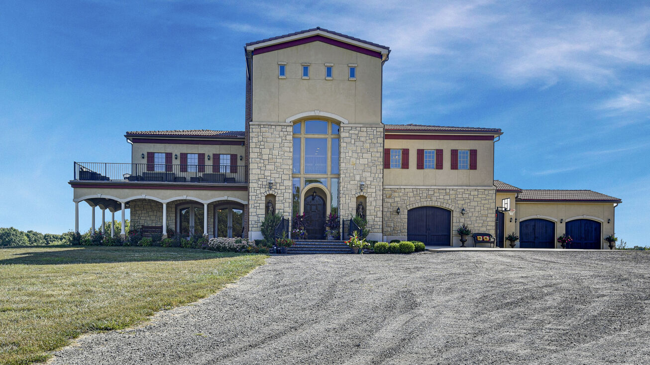 2343 N 600 Rd, Edgerton, KS 66021