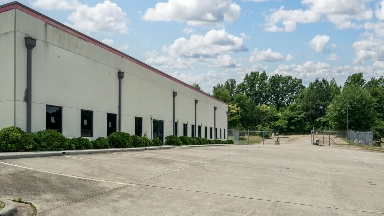 1131 Whigham Pl, Tuscaloosa, AL 35405 Industrial Property for Sale Tuscaloosa Office