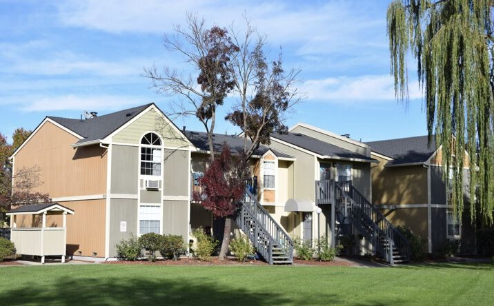 Pictures of Multifamily property located at 2010 Pioneer Way, Santa Rosa, CA 95403 for sales - image #1