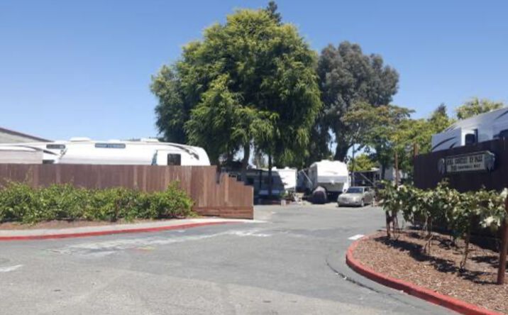 Pictures of Multifamily property located at 7450 Cristobal Rd, Rohnert Park, CA 94928 for sales - image #1