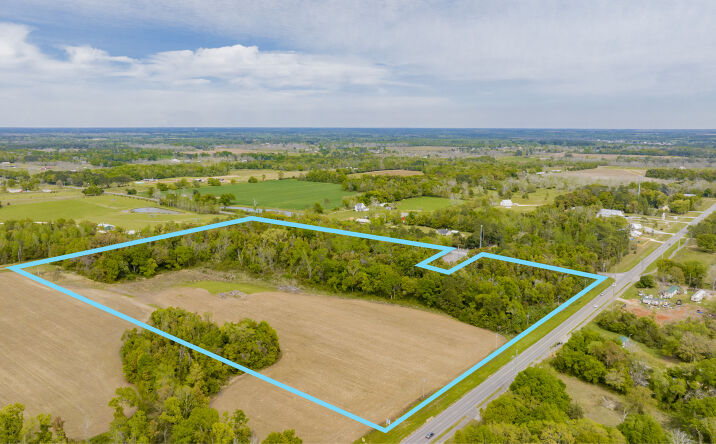 Pictures of Land property located at 13389 Co Rd 3, Fairhope, AL 36532 for comps - image #1