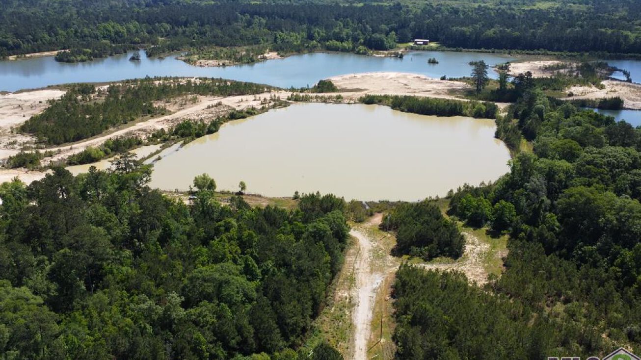 Pictures of Land property located at TBD Cassie Dr, Denham Springs, LA 70706 for sales - image #1