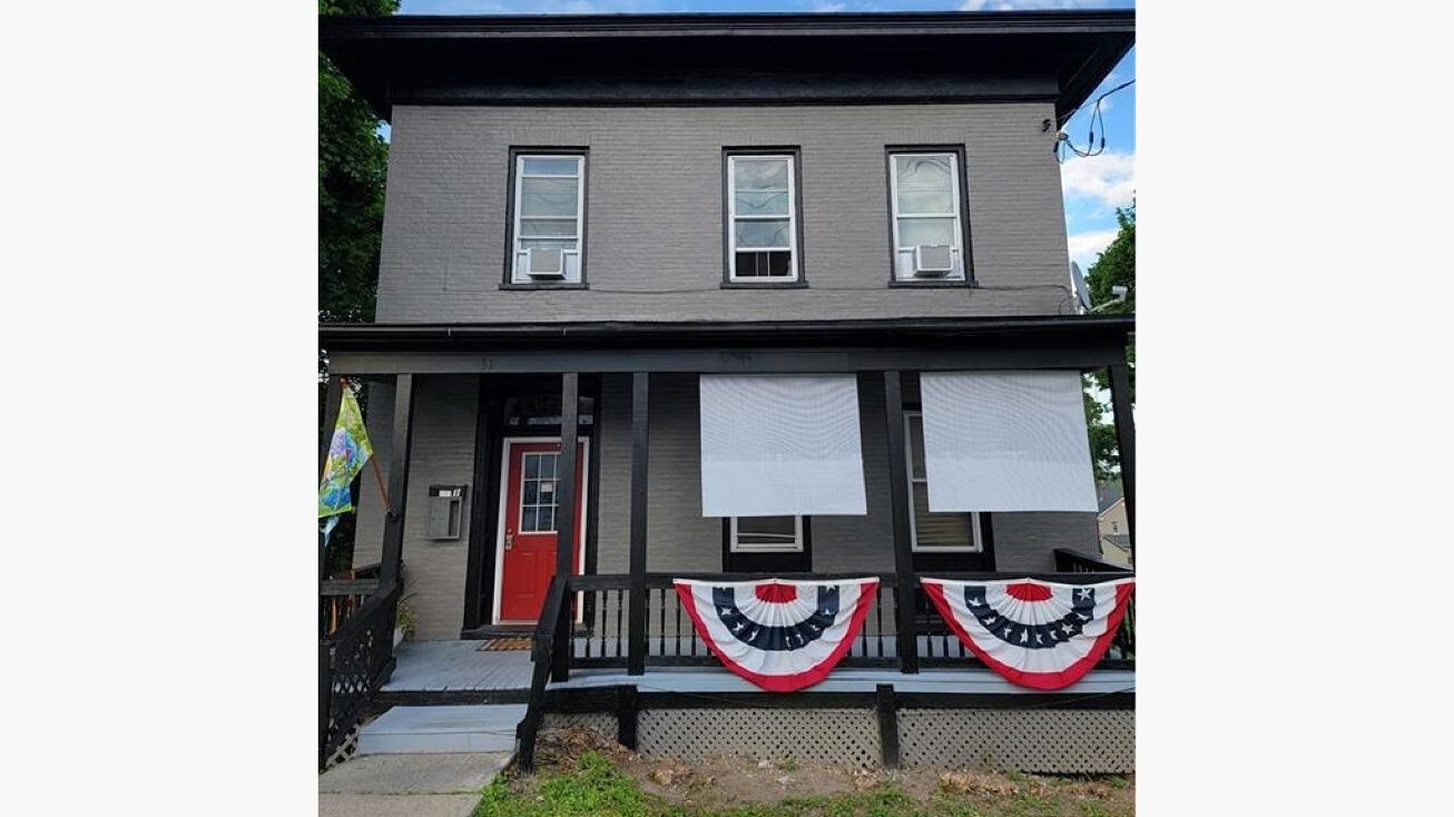 31 Genesee St, Geneva, NY 14456